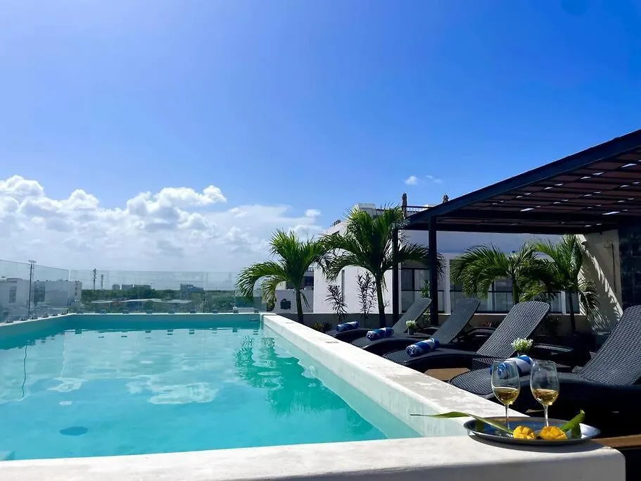 Deluxe Jr. 2 Rooms Suite, Dept. 101 Playa del Carmen Mexico