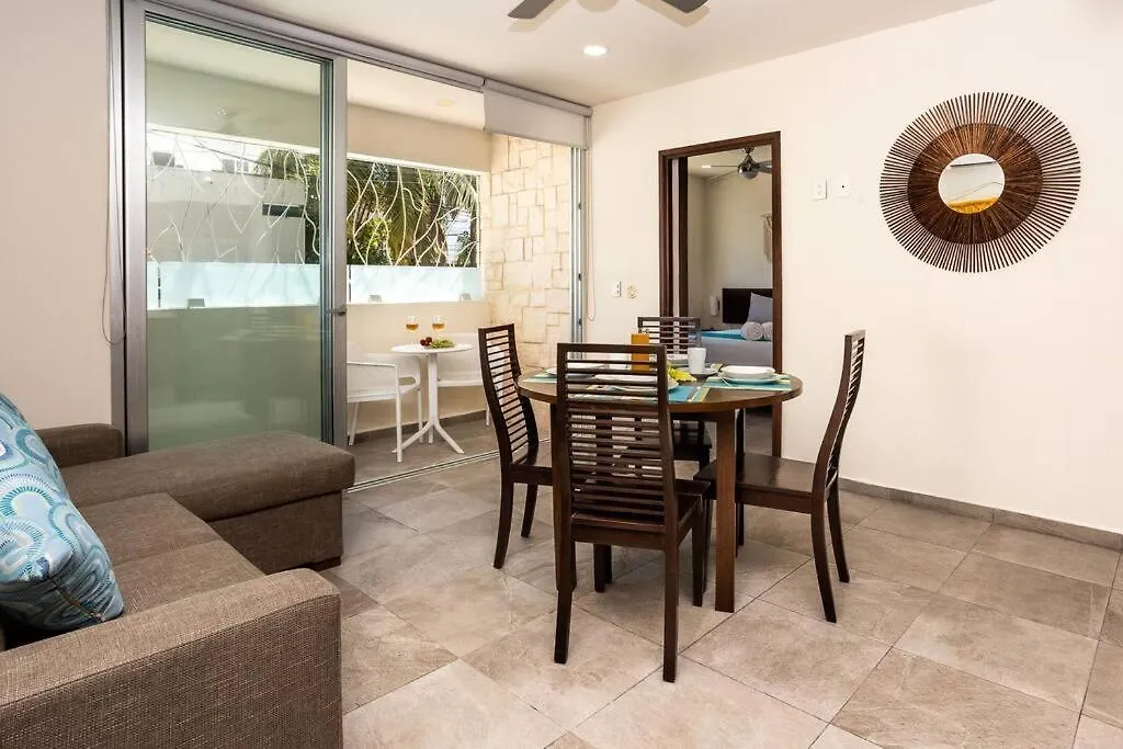 Apartment Deluxe Jr. 2 Rooms Suite, Dept. 101 Playa del Carmen