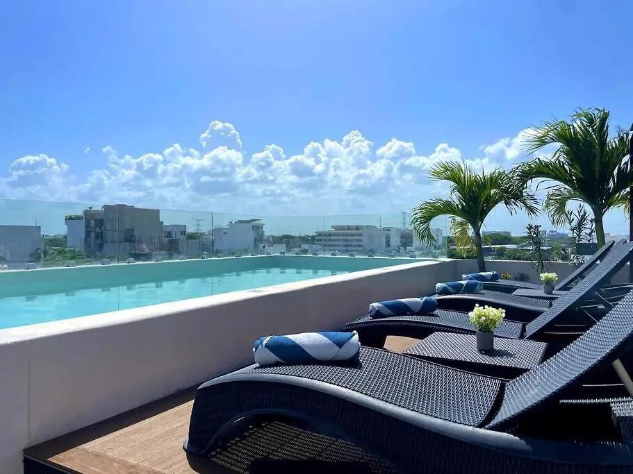 Deluxe Jr. 2 Rooms Suite, Dept. 101 Playa del Carmen Apartment